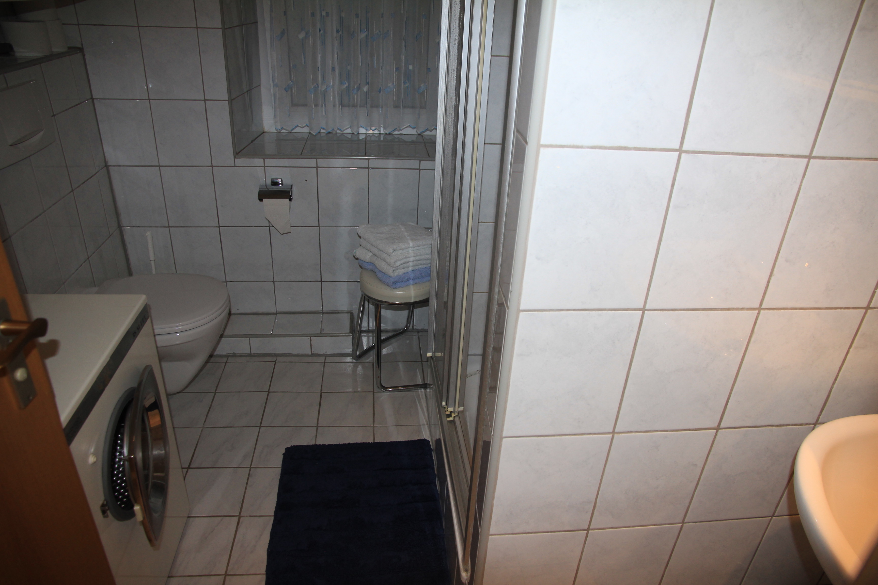 Beschreibung: Beschreibung: Beschreibung: Beschreibung: Beschreibung: Beschreibung: Beschreibung: Beschreibung: Beschreibung: Beschreibung: Beschreibung: Beschreibung: Beschreibung: Beschreibung: Beschreibung: Beschreibung: Beschreibung: Beschreibung: http://members.aon.at/haus-neumayer/images/fewo2%20Bad.JPG